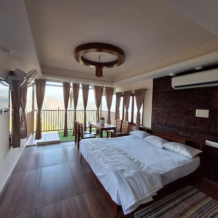 Cloudscape Homestay Pirmed ภายนอก รูปภาพ