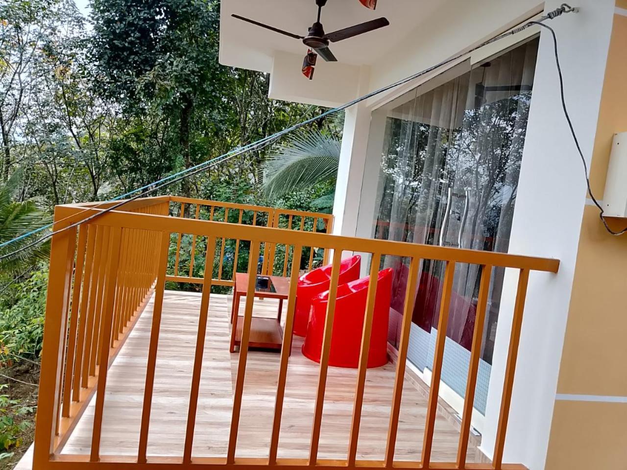 Cloudscape Homestay Pirmed ภายนอก รูปภาพ